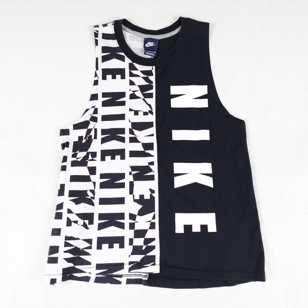 Nike Tank Top Spellout Shirt Women's Small Sleeveless Summer Workout Gym Tee
